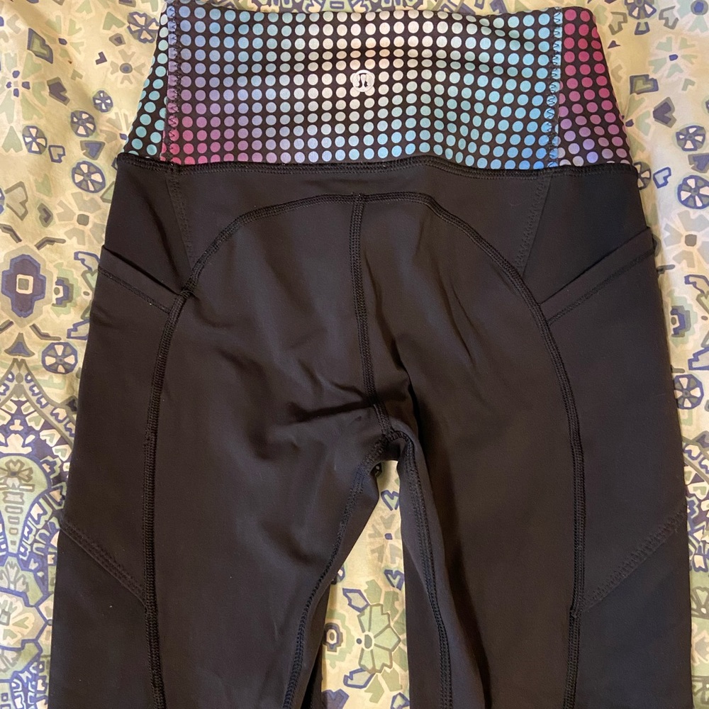 Lululemon Running Leggings Size 4, 28”